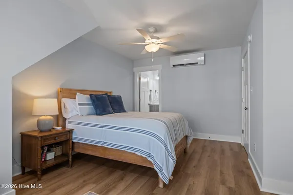 $989,000 | 200 Olde Towne Yacht Clb Drive, Unit 43, Beaufort, NC 28516