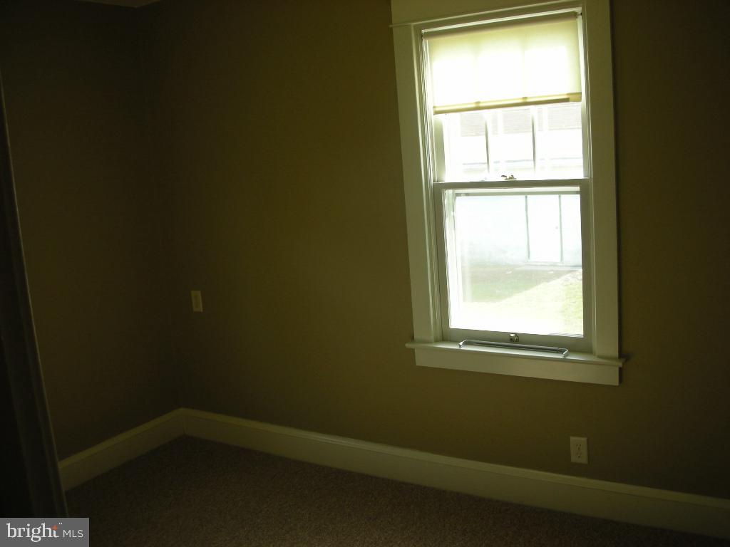 117 South Locust Street Lititz, PA 17543 - Photo 10 of 12