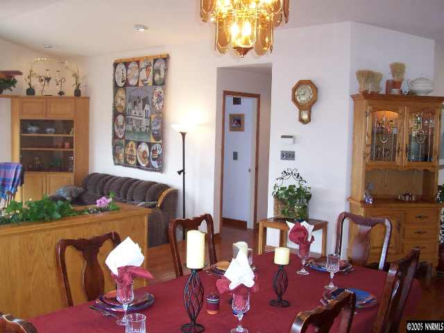 3115 Socrates Drive Reno, NV 89512 - Photo 5 of 7 Photo 5