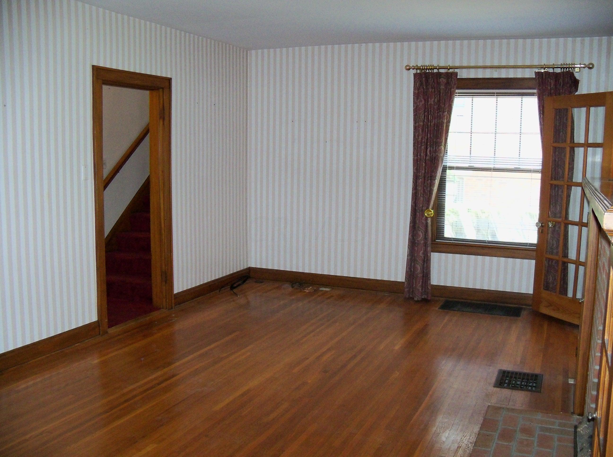 81 Brevoort Road Columbus, OH 43214 - Photo 8 of 27 Gallery Image 8