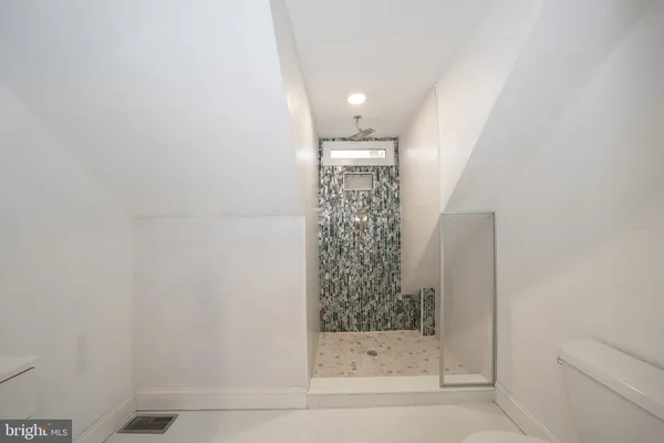 a view of a yard with trees