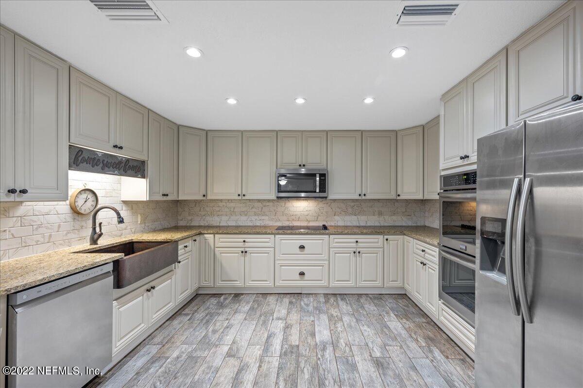 3769 Yellow Water Road Jacksonville, FL 32234 - Photo 21 of 32 15-Z72_1489