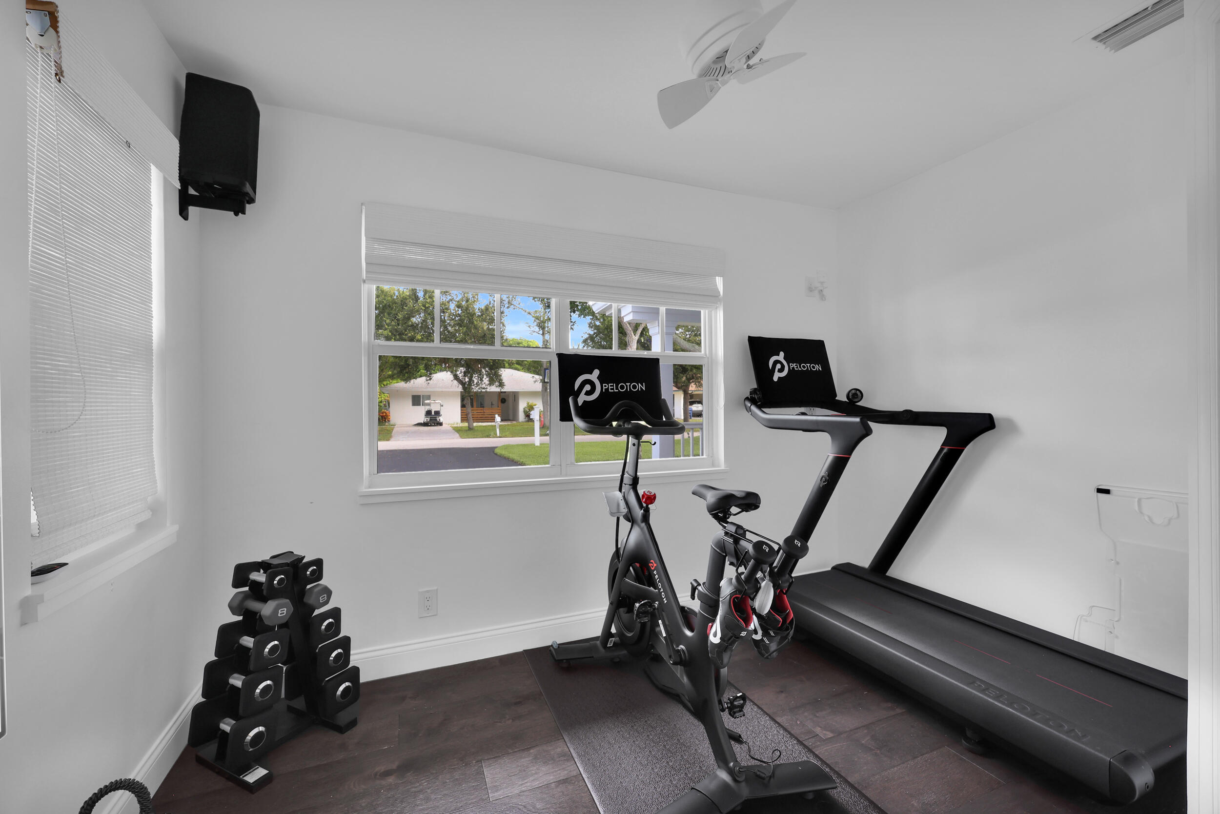 8 Windsor Road West Jupiter, FL 33469 - Photo 31 of 46 31_8p3a9758