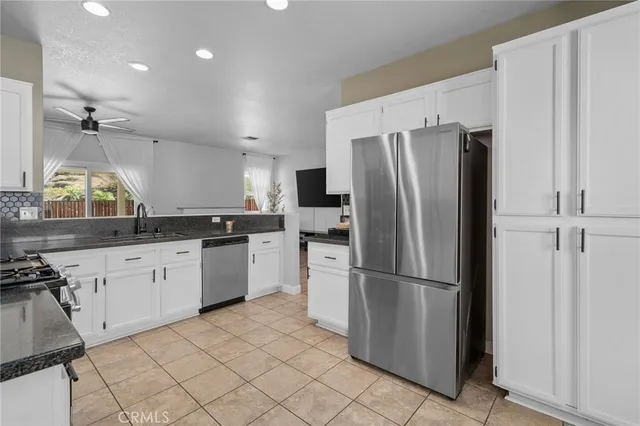 $530,000 | 3675 Shandin Circle, San Bernardino, CA 92407