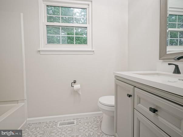 53 Winfield Road Sicklerville, NJ 08081 - Photo 38 of 45