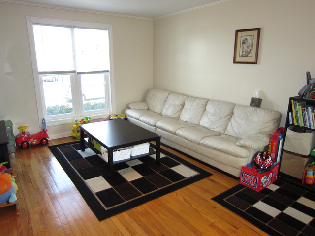 322 Alles Street Des Plaines, IL 60016 - Photo 2 of 12