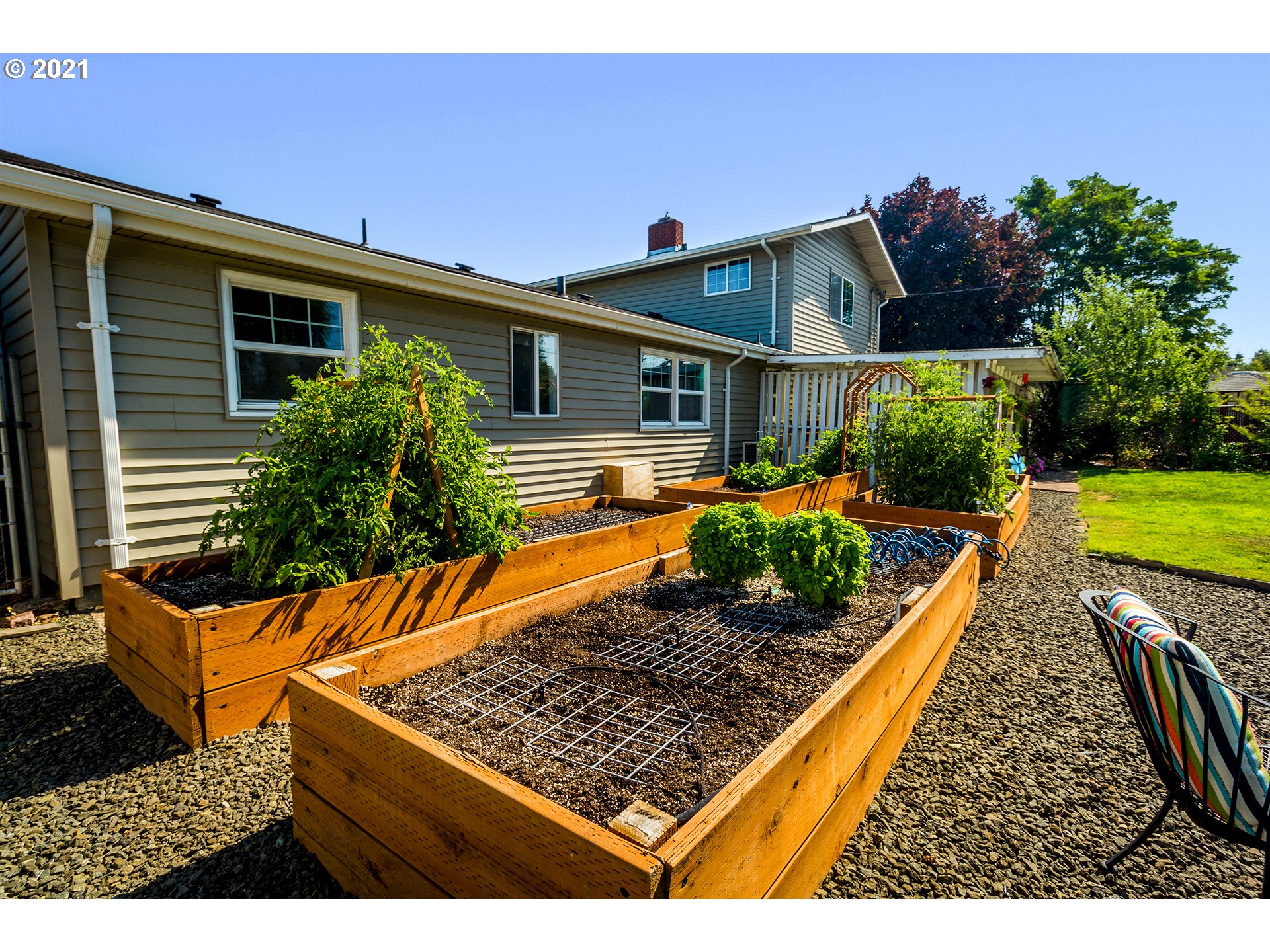 439 V Street Springfield, OR 97477 - Photo 25 of 30