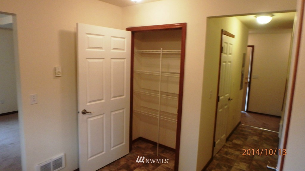 20032 Crystal Springs Road Granite Falls, WA 98252 - Photo 12 of 23 Gallery Image 12