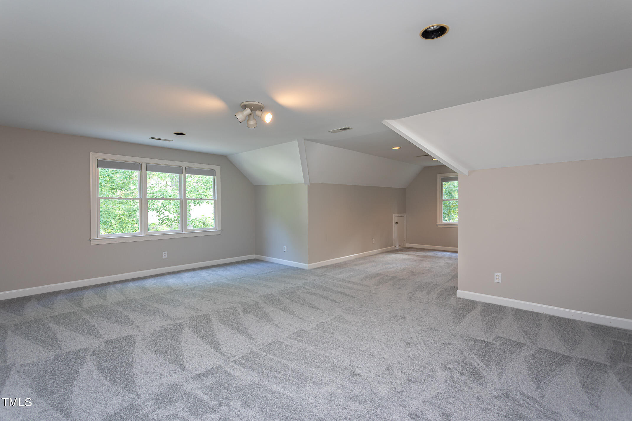 900 Stonecutter Court Raleigh, NC 27614 - Photo 35 of 53 gordon-900-stonecutter-36