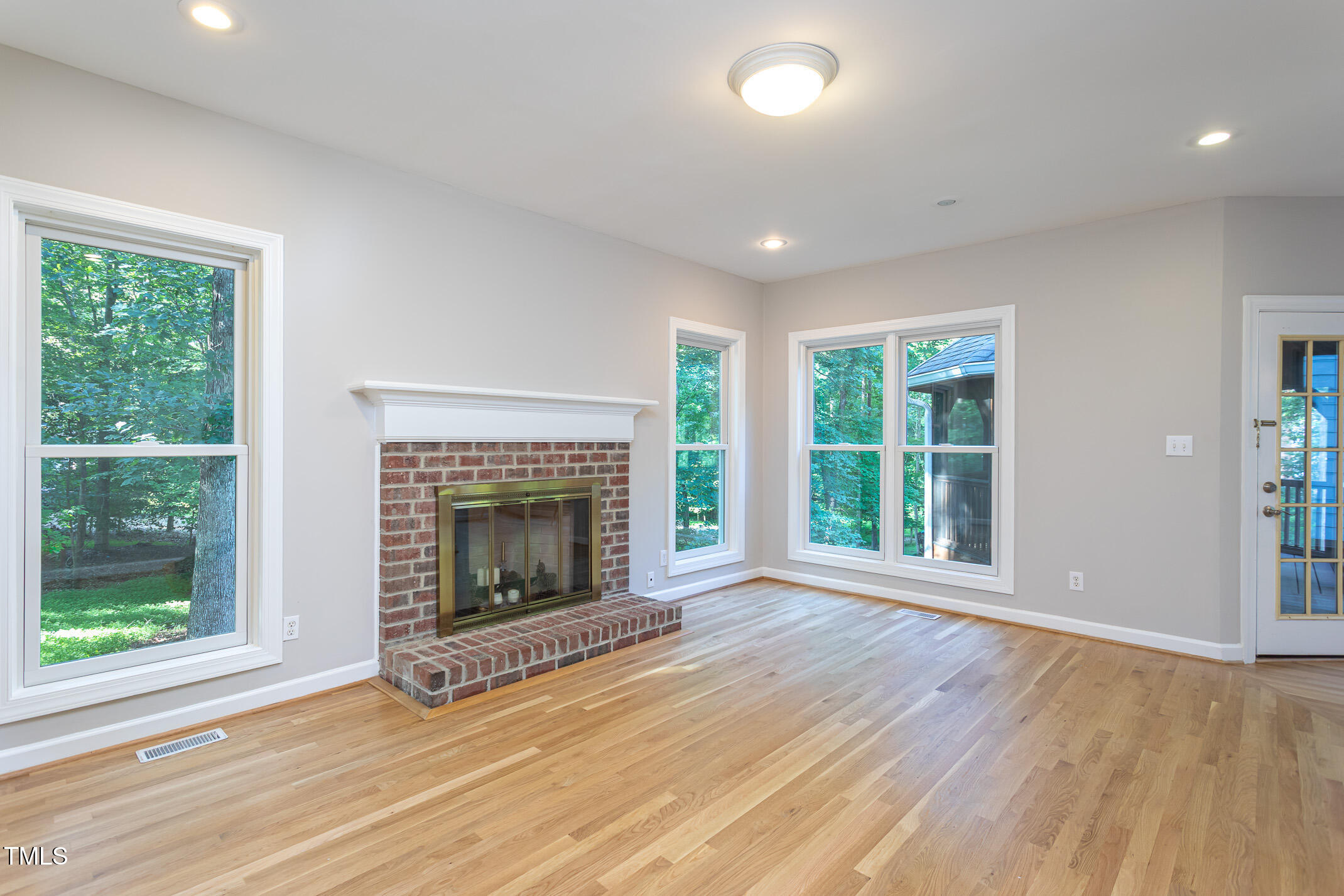 900 Stonecutter Court Raleigh, NC 27614 - Photo 8 of 53 gordon-900-stonecutter-19