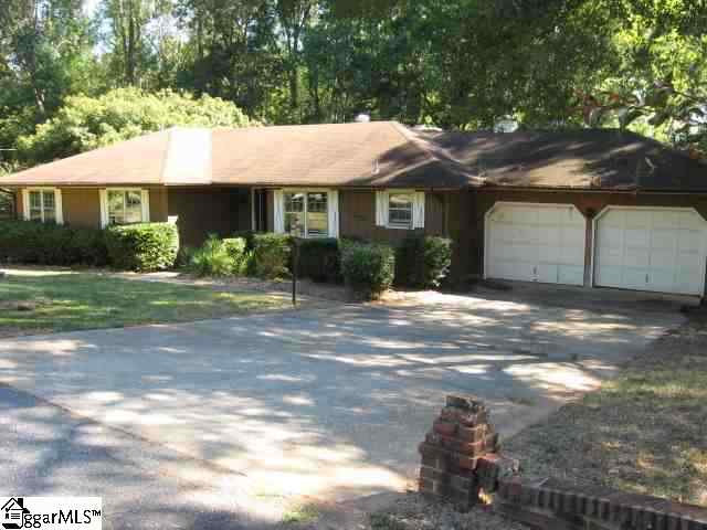 915 Moorehead Drive Anderson, SC 29621 - Photo 1 of 19 Gallery Image 1
