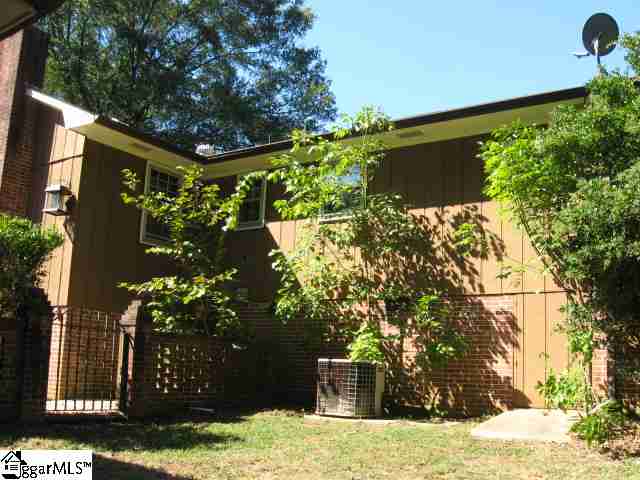 915 Moorehead Drive Anderson, SC 29621 - Photo 3 of 19 Gallery Image 3