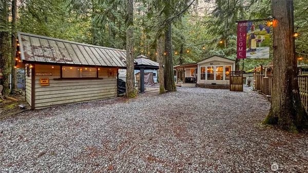 $59,900 | 147 East Big River, Deming, WA 98244