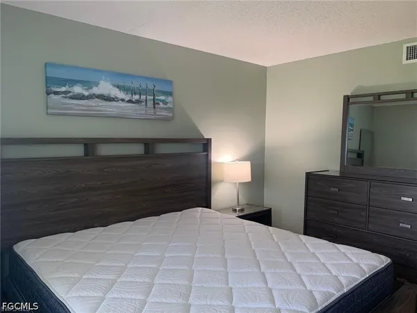 $1,750 | 1724 Pine Valley Drive, Unit 204, Fort Myers, FL 33907