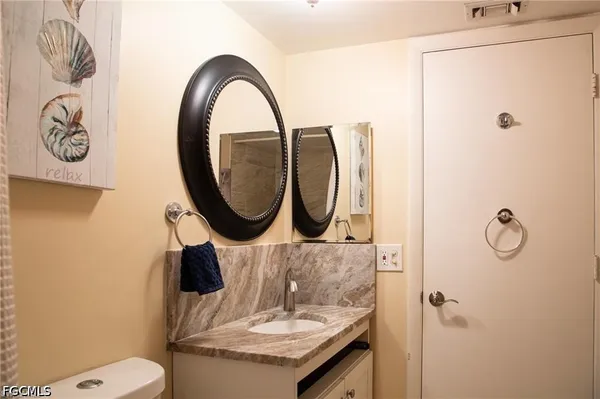 $1,750 | 1724 Pine Valley Drive, Unit 204, Fort Myers, FL 33907