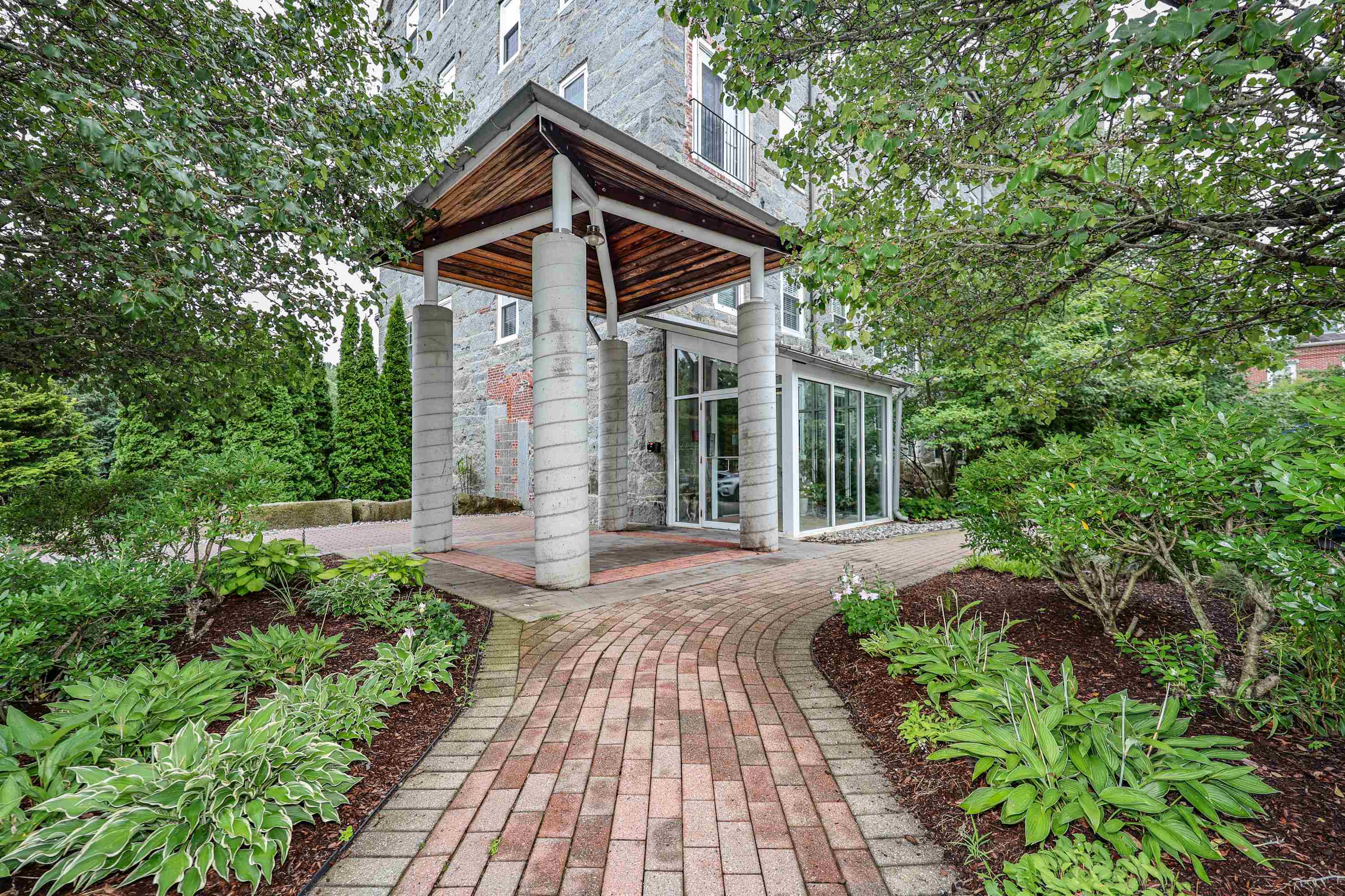 6 Bay Road, Unit 10 Newmarket, NH 03857 - Photo 21 of 46