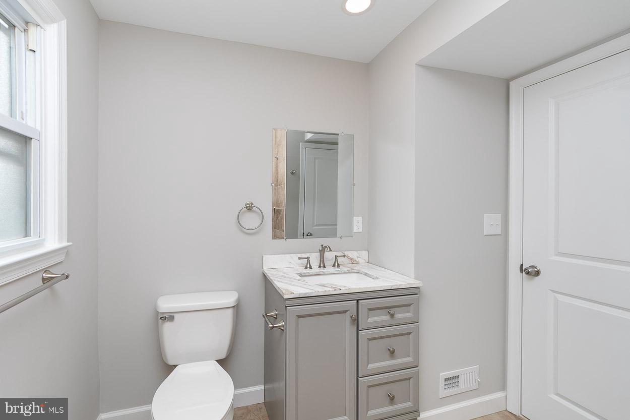 2503 Canterbury Road Baltimore, MD 21234 - Photo 22 of 40 Gallery Image 22