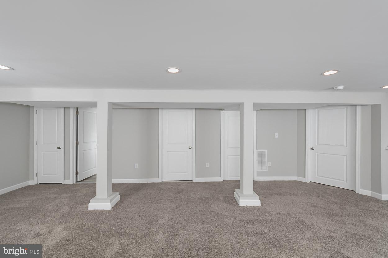 2503 Canterbury Road Baltimore, MD 21234 - Photo 33 of 40 Gallery Image 33