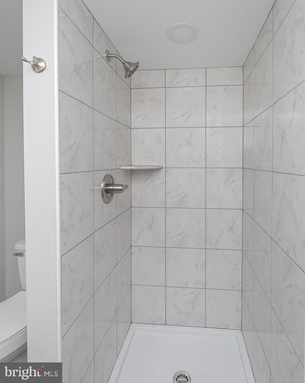 2503 Canterbury Road Baltimore, MD 21234 - Photo 34 of 40 Gallery Image 34
