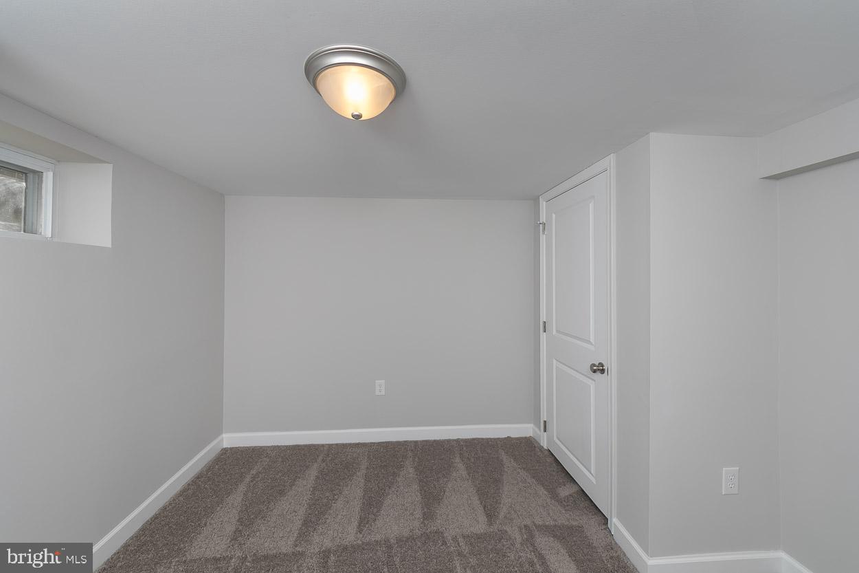 2503 Canterbury Road Baltimore, MD 21234 - Photo 37 of 40 Gallery Image 37