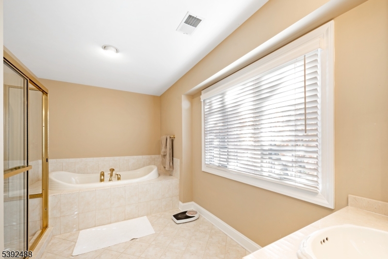 601 Lindabury Lane Califon, NJ 07830 - Photo 16 of 26