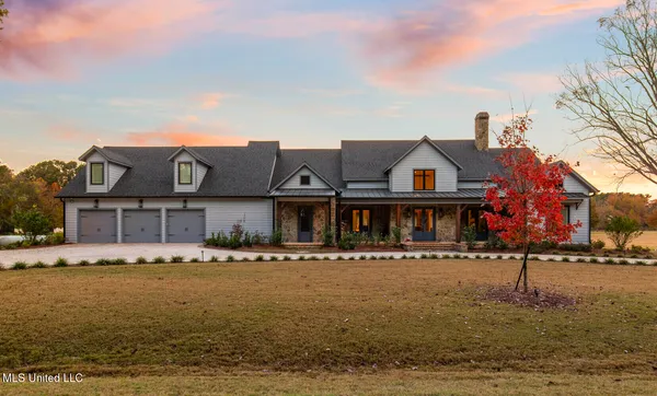 $6,000,000 | 415 Rose Hill Road, Bentonia, MS 39040