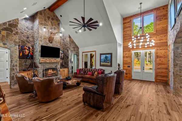 $6,000,000 | 415 Rose Hill Road, Bentonia, MS 39040