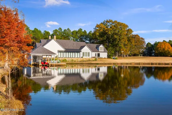 $6,000,000 | 415 Rose Hill Road, Bentonia, MS 39040