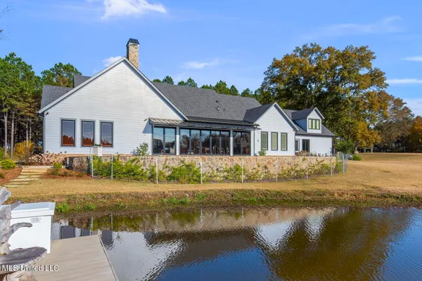 $6,000,000 | 415 Rose Hill Road, Bentonia, MS 39040