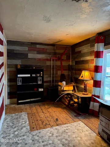 $149,900 | 22 Mc Intyre Street, Fort Edward, NY 12828