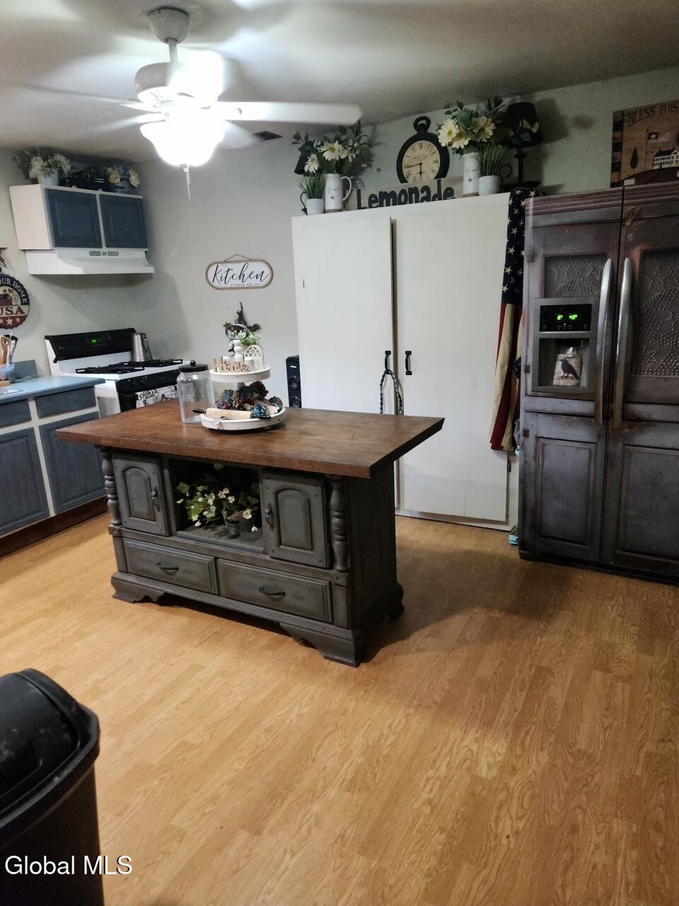 22 Mc Intyre Street Fort Edward, NY 12828 - Photo 2 of 25 3833834093403384421