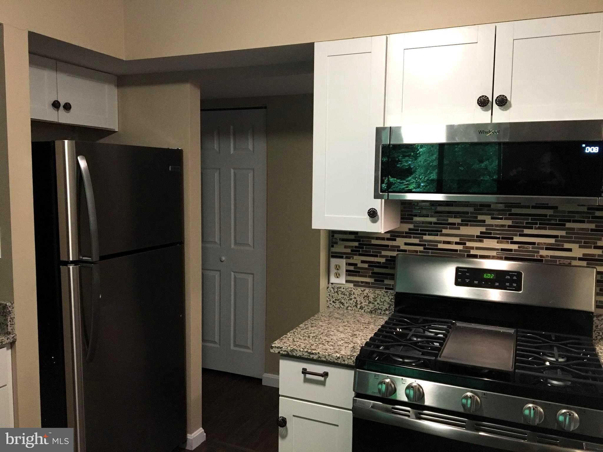 5701 Harpers Farm Road, Unit F Columbia, MD 21044 - Photo 4 of 20 Kitchen