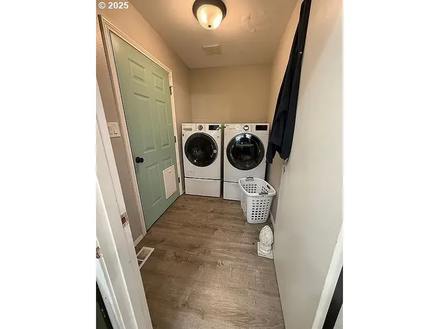 $649,900 | 3310 Tahoma Street, Columbia City, OR 97018