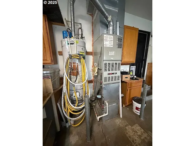 $649,900 | 3310 Tahoma Street, Columbia City, OR 97018