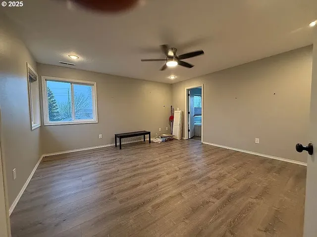 $649,900 | 3310 Tahoma Street, Columbia City, OR 97018