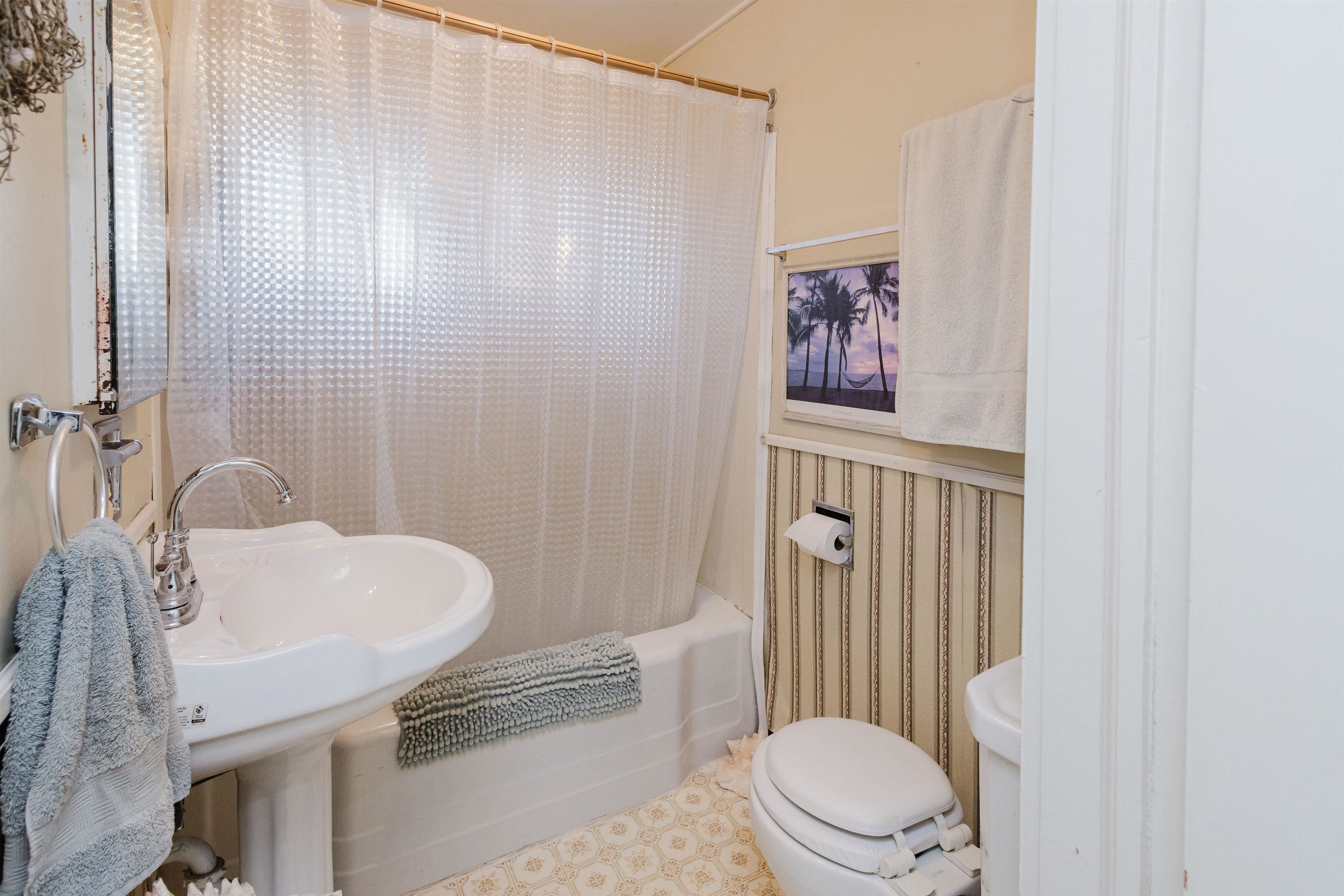 516 South Wisconsin Street Mineral Point, WI 53565 - Photo 13 of 22