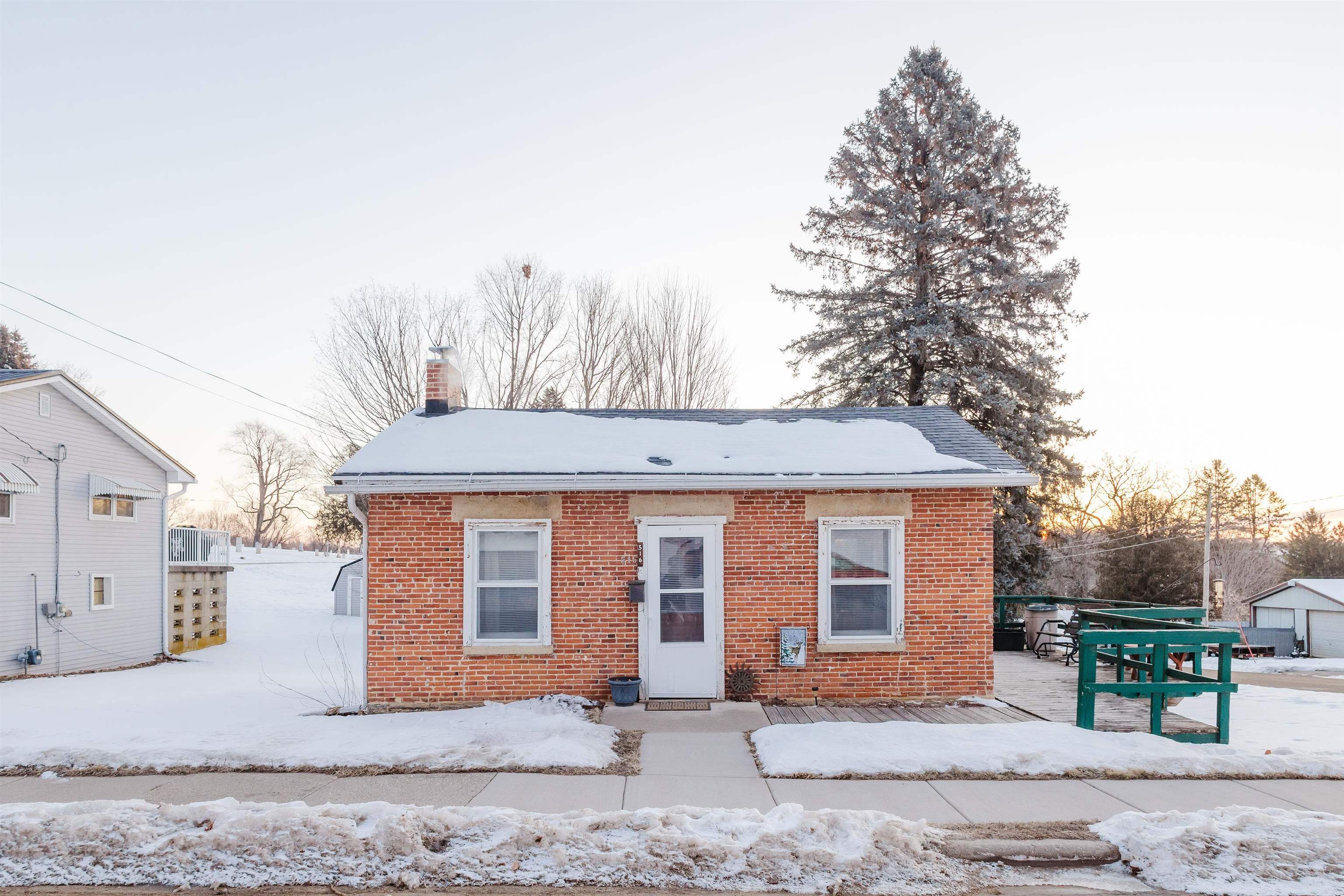 516 South Wisconsin Street Mineral Point, WI 53565 - Photo 21 of 27