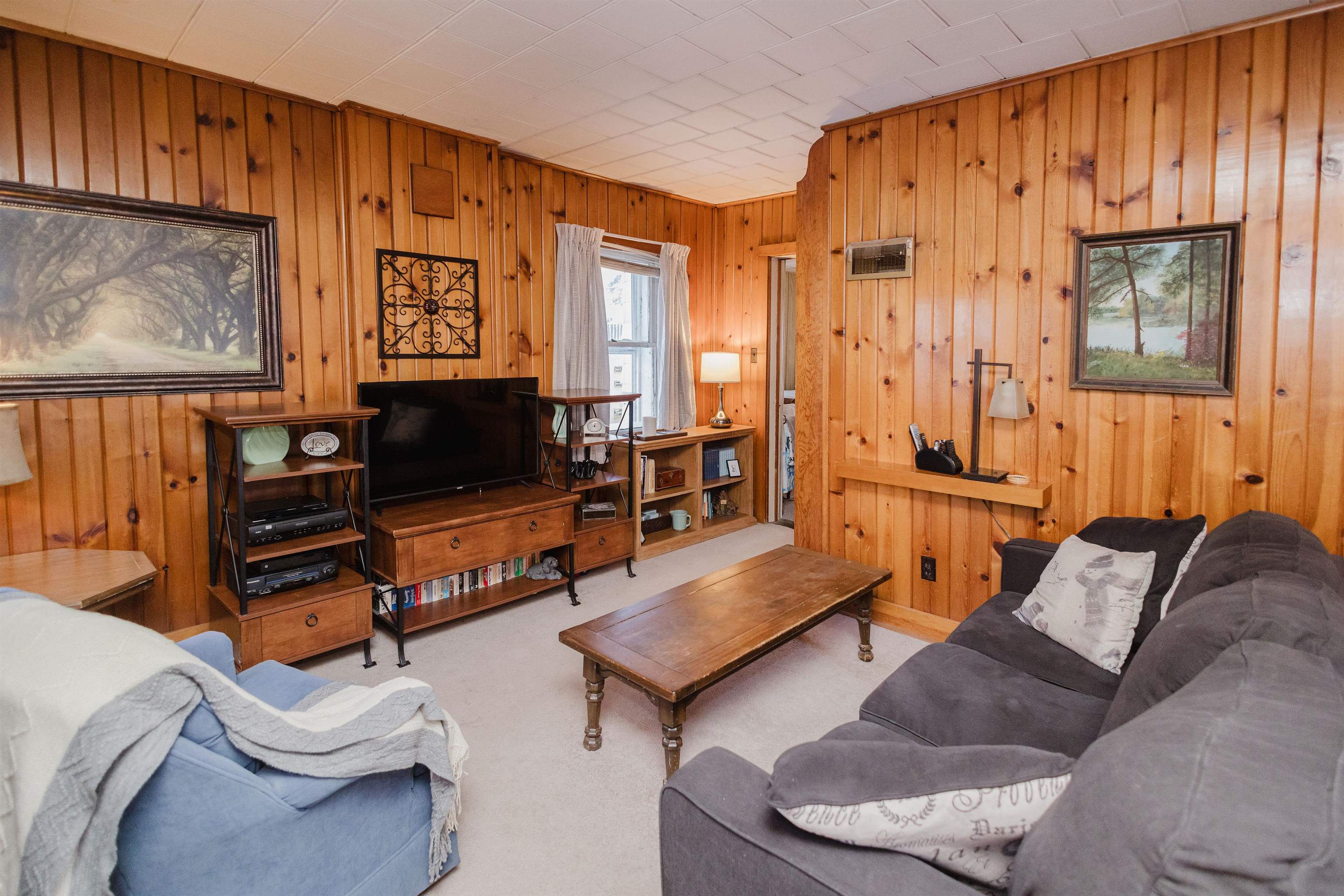 516 South Wisconsin Street Mineral Point, WI 53565 - Photo 9 of 22