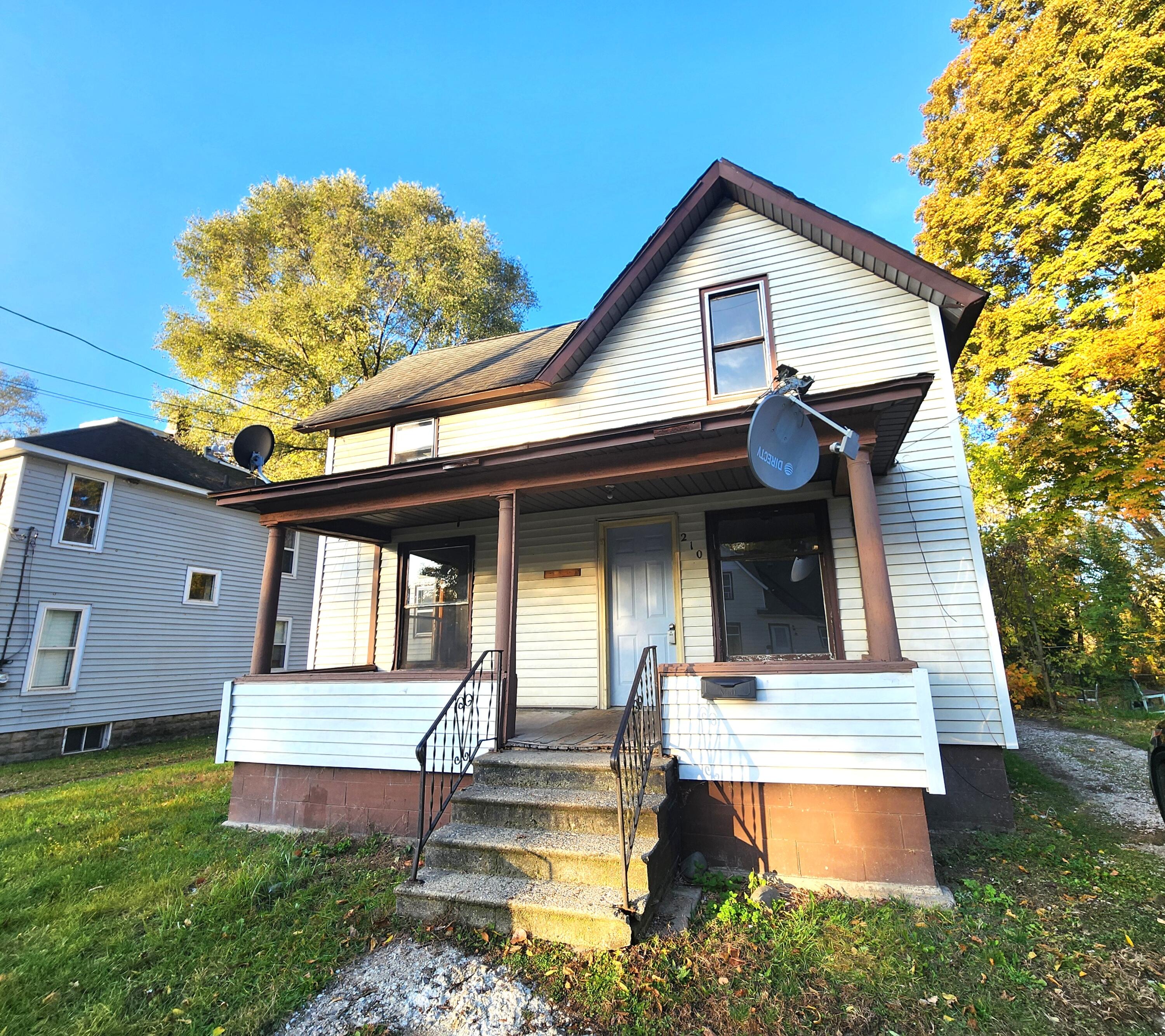 210 Middle Street Three Rivers, MI 49093 - Photo 20 of 22 Middle St poic 1 north front