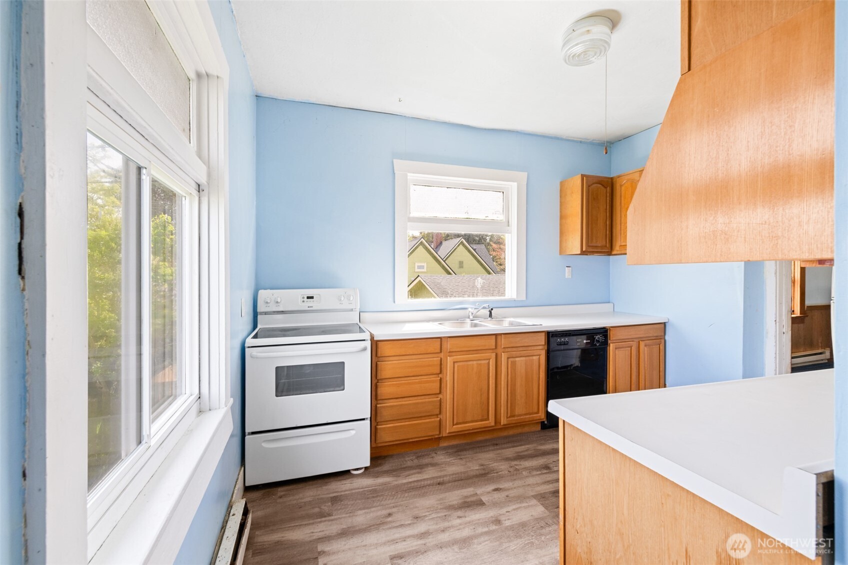 509 West 7th Street Port Angeles, WA 98362 - Photo 14 of 40