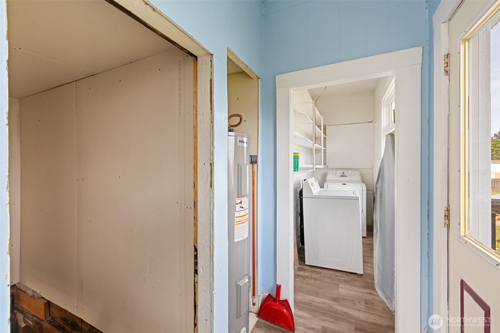 509 West 7th Street Port Angeles, WA 98362 - Photo 17 of 40