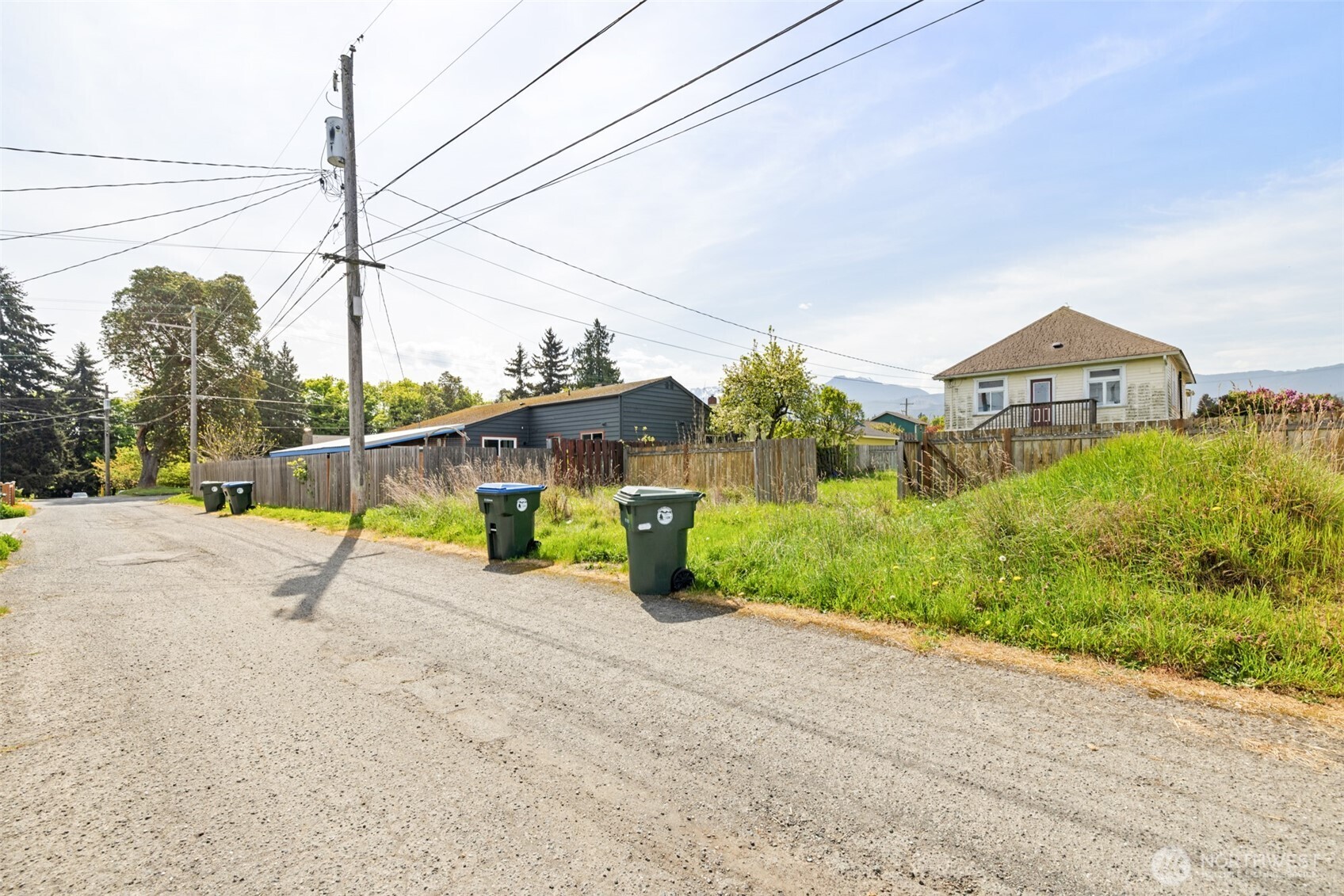 509 West 7th Street Port Angeles, WA 98362 - Photo 34 of 40