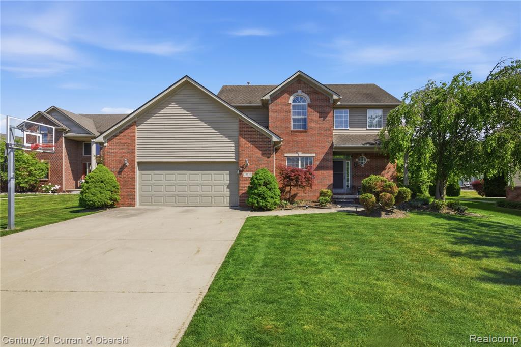 23537 Crescent Ridge Drive New Boston, MI 48164 - Photo 2 of 25