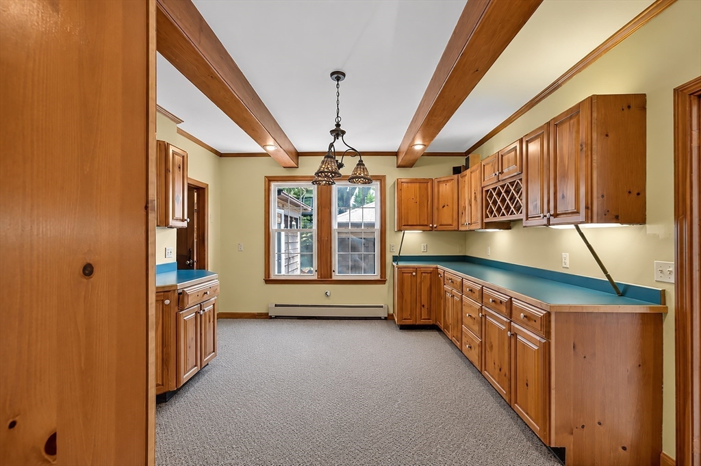594 Slocum Road Dartmouth, MA 02747 - Photo 17 of 41 Gallery Image 17
