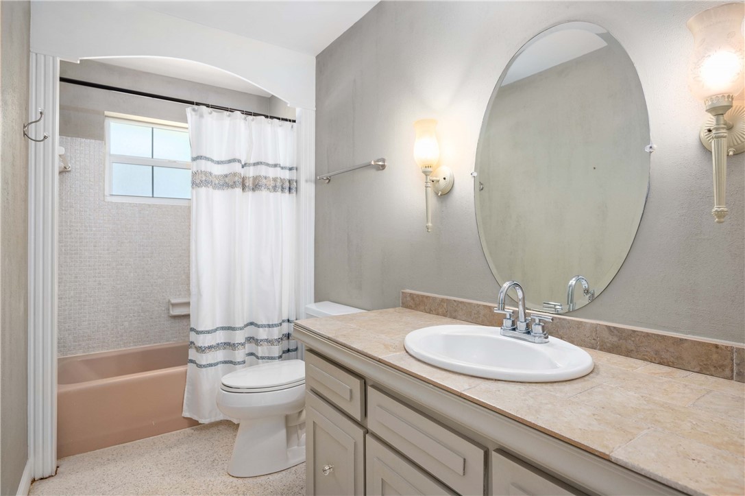 201 Live Oak Road Vero Beach, FL 32963 - Photo 18 of 32