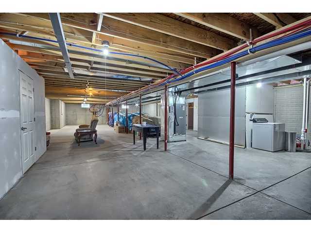 24593 Huber-Hitler Road Circleville, OH 43113 - Photo 17 of 25 Gallery Image 17