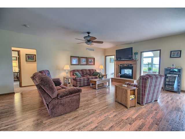 24593 Huber-Hitler Road Circleville, OH 43113 - Photo 3 of 25 Gallery Image 3
