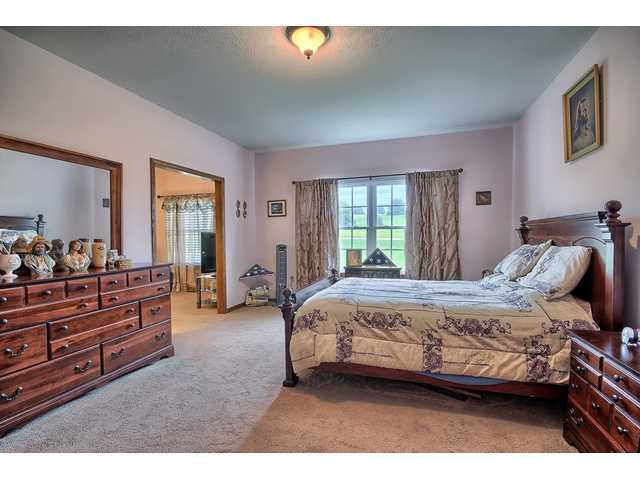 24593 Huber-Hitler Road Circleville, OH 43113 - Photo 10 of 25 Gallery Image 10