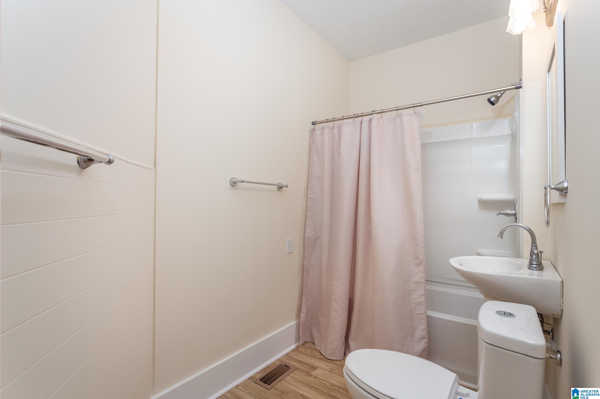 308 Alvin Street Talladega, AL 35160 - Photo 24 of 33