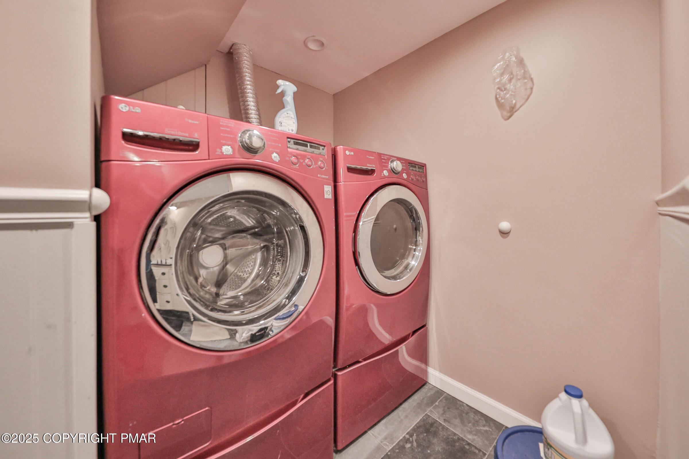 1094 Maple Lake Drive Bushkill, PA 18324 - Photo 57 of 81 Photos-59